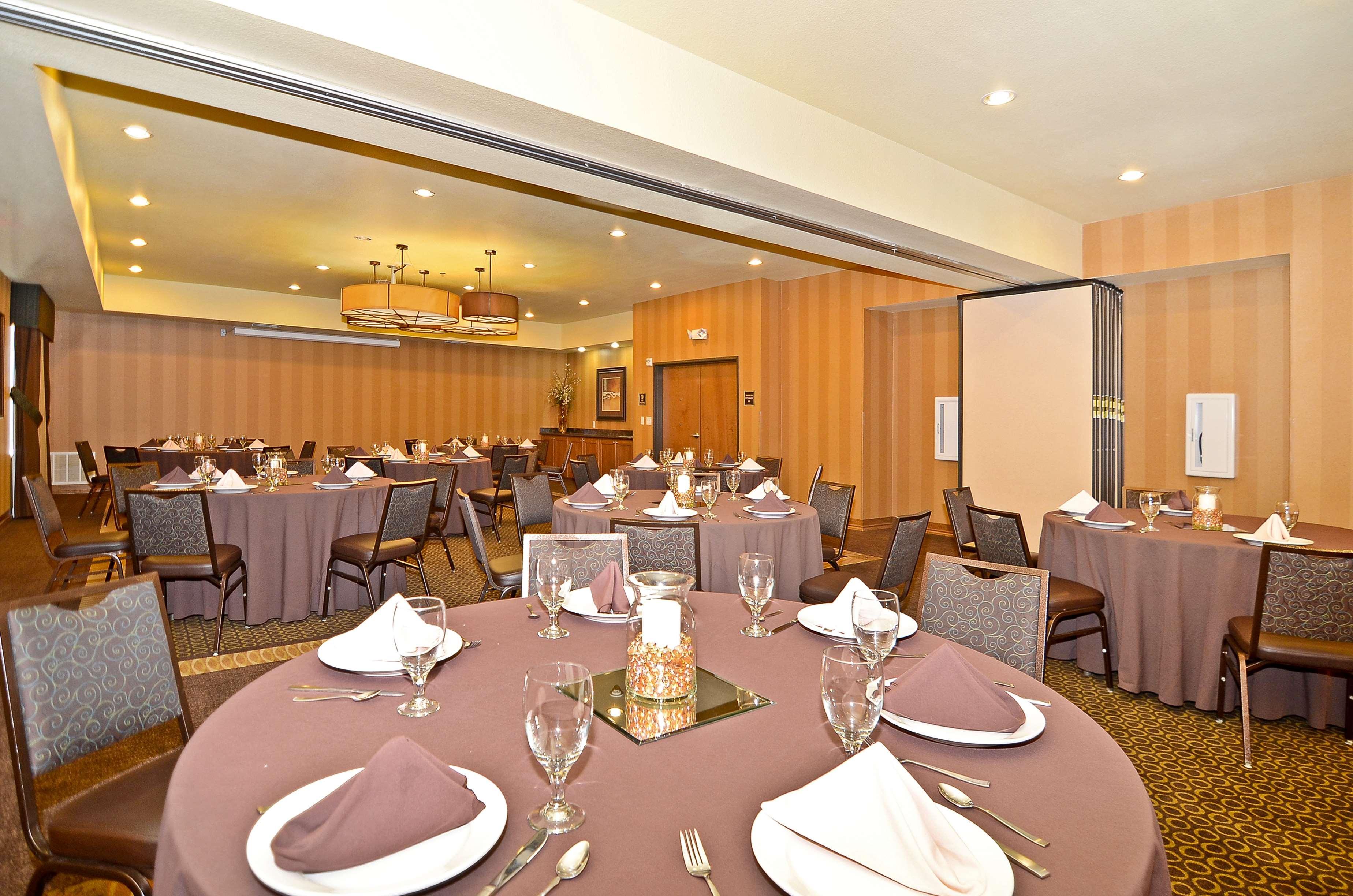 BEST WESTERN PLUS Christopher Inn&Suites Forney Restaurant foto